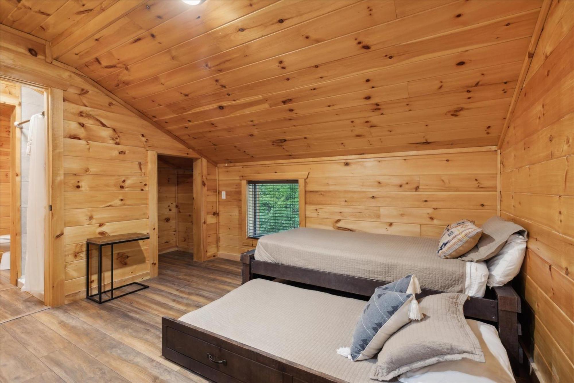 Hot Tub Fire Pit Game Room Theater Easy Access Sleeps 12 - Black Bear Lodge Pigeon Forge Εξωτερικό φωτογραφία